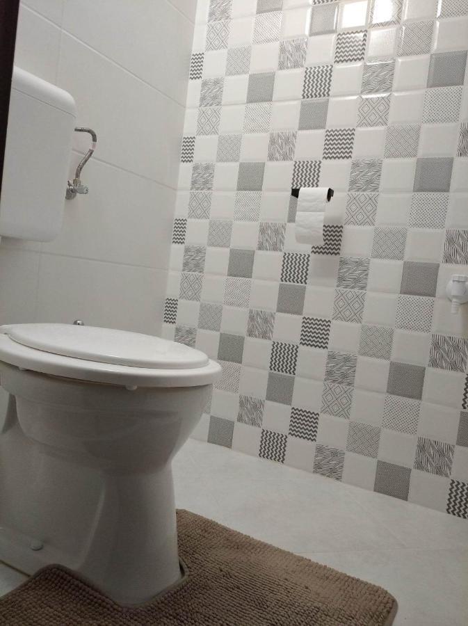 Milla Apartmanok Eger Eksteriør bilde